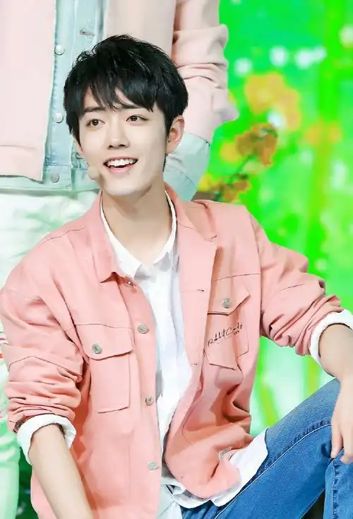 170314 天天向上录制  #肖战的那年今日##肖战顺顺利利