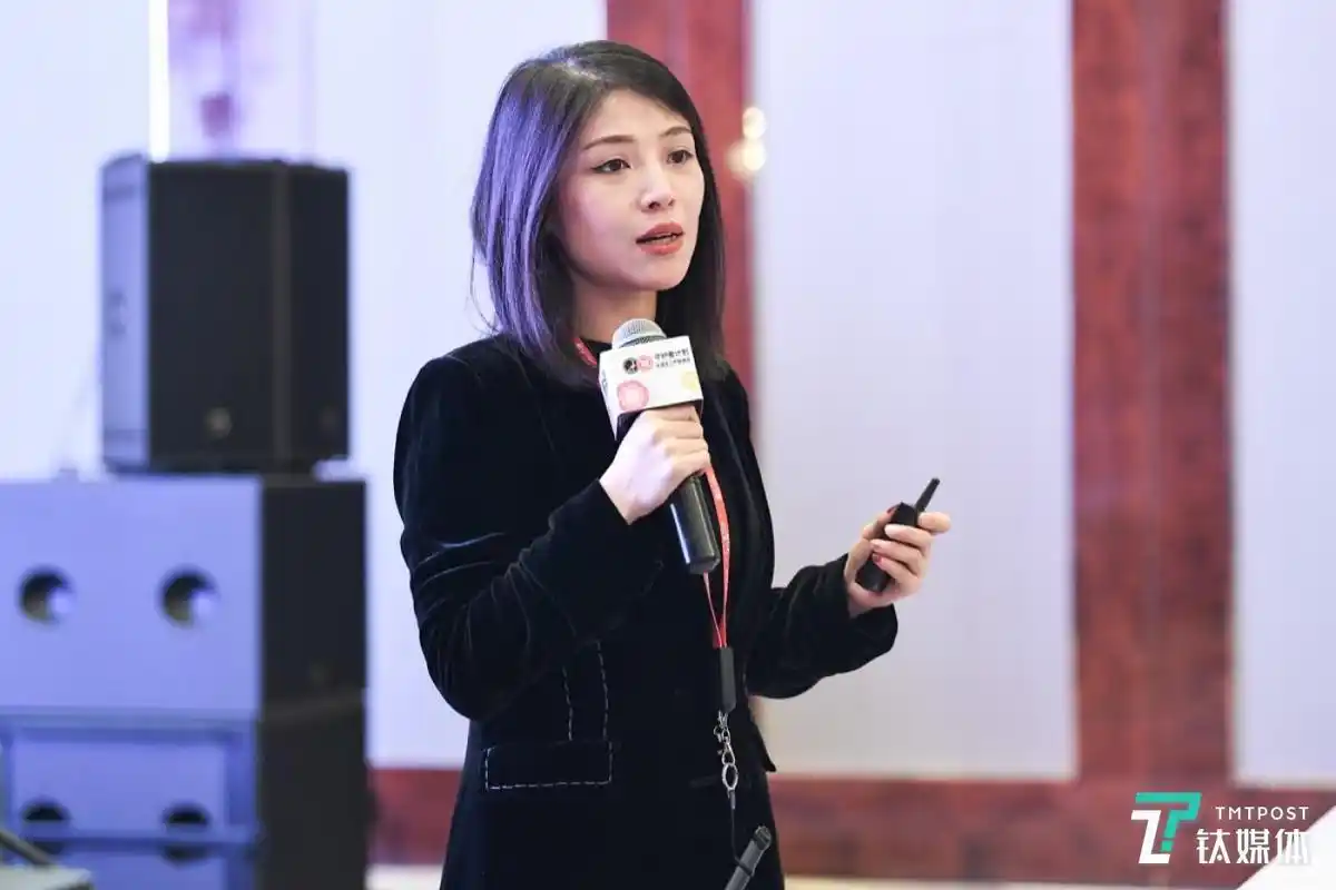 relx悦刻发布向阳花系统,电子烟也要坚持对未成年人说不 | 钛快讯