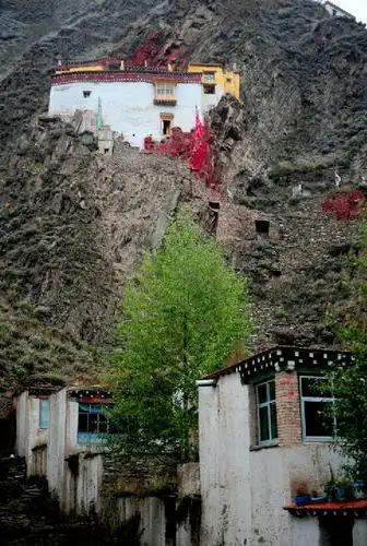 称多县拉布寺玉树州青海寺院