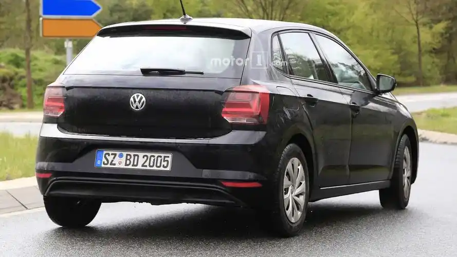 全新大众polo轻伪谍照曝光 车身加大