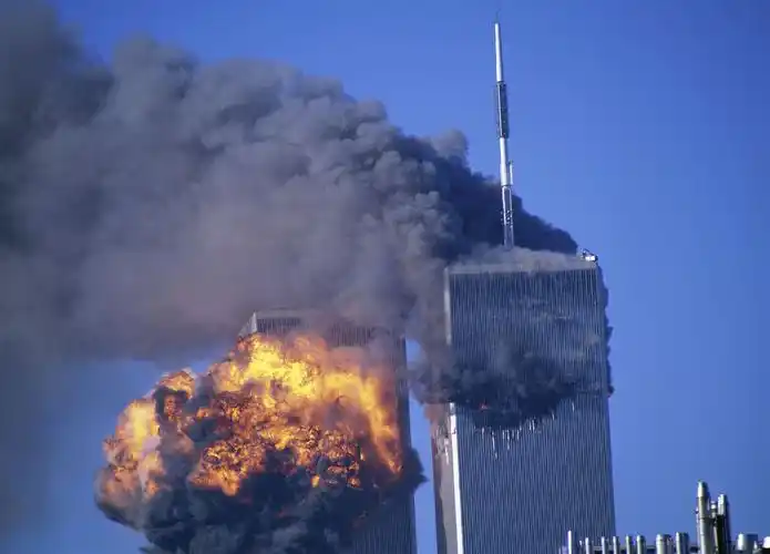 求一张911事件的高清大图,就是这张,要越清楚越好越大越好