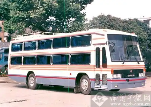 谁有像这种老款式的客车的照片?越多越好!加分
