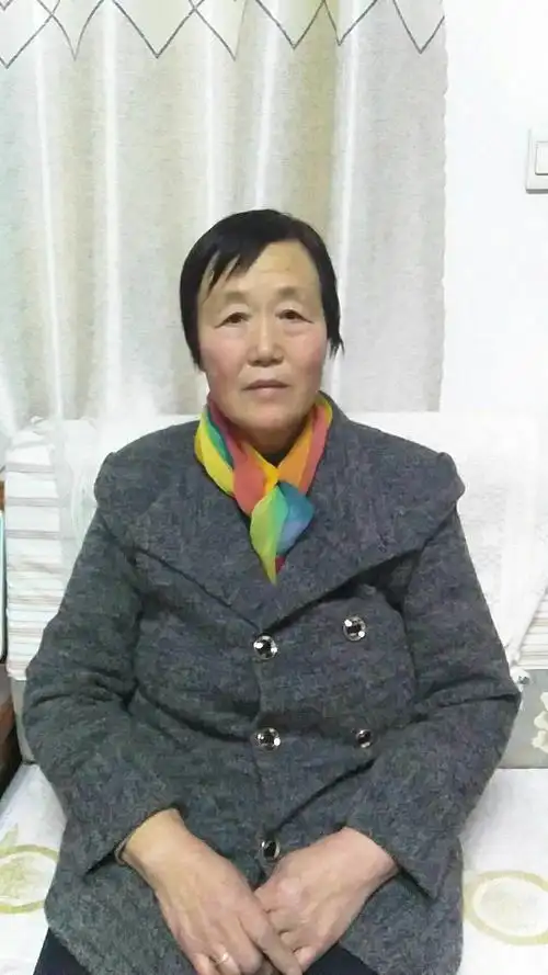 刚刚淄博60岁老人中了海报新闻万元大奖买年货有钱了