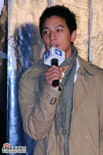 图文门徒北京首映吴彦祖接受采访