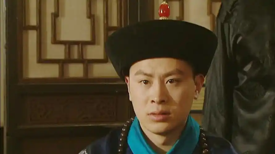 雍正王朝:李卫打了曾静,可弘历为什么要抢着去处理那几名看热闹的官员