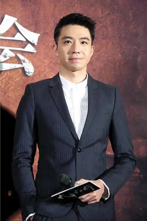 俞灏明近照曝光!31岁嫩的像17岁,网友:简直认不出了!