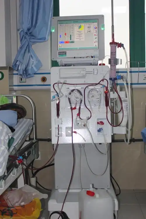 贝朗血滤机,直接给肾功能衰竭病人全面血液滤过透析治疗.