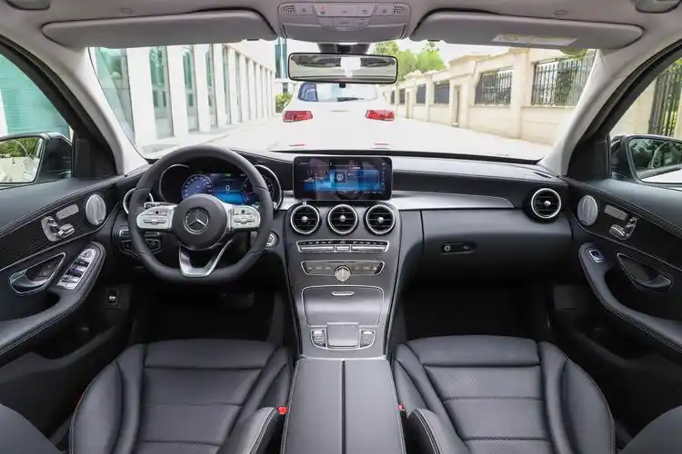 2021款 奔驰c级 c 260 l 运动星耀臻藏版内饰