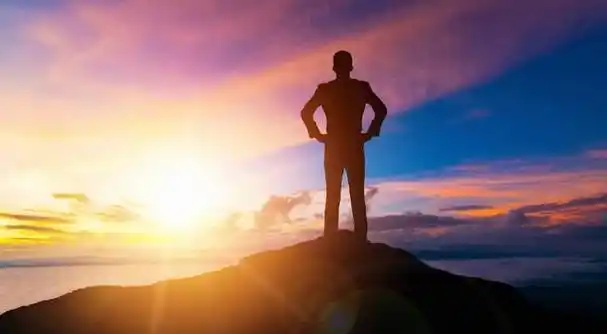 爱的真谛:为何深爱的人总觉亏欠,不爱的人却觉亏本?