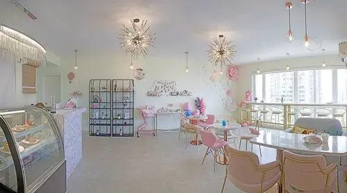 主页 95 美甲店图片 分享一些ins风格的网红美甲店装修效果图