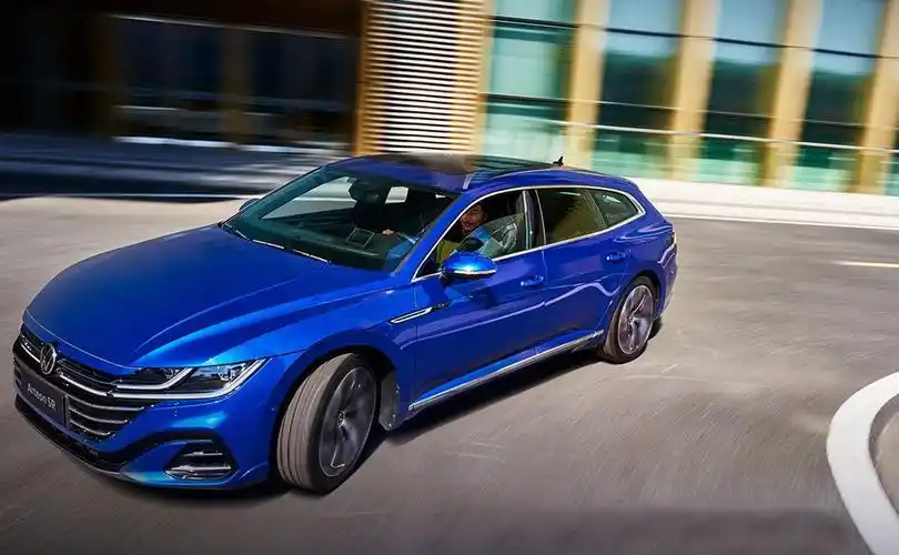 进口大众arteon sr上市 售价34.8万元 与一汽-大众cc猎装车抢市场?