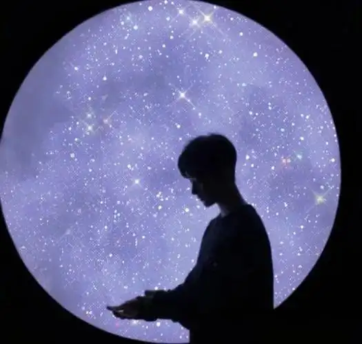 星星头像,一闪一闪亮星星头像(仙气十足的星空头像图片)