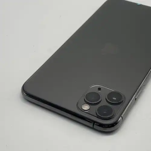 苹果【iphone 11 pro max】全网通 深空灰 256g 国行 95成新