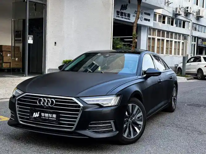 奥迪a6磨砂黑交付粗糙手感配合亚面独特