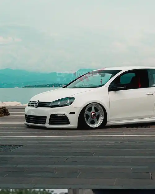 高尔夫6r20改装包围golf6gti改r20大包围前杠后杠中网侧裙排气高尔夫