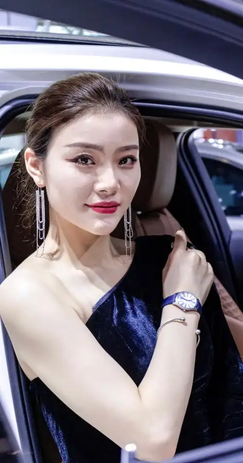 优雅气质女人图片壁纸