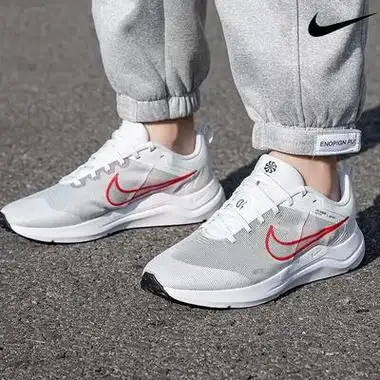 nike耐克官网男鞋2024春季downshifter12透气休闲鞋洄游者减震低帮