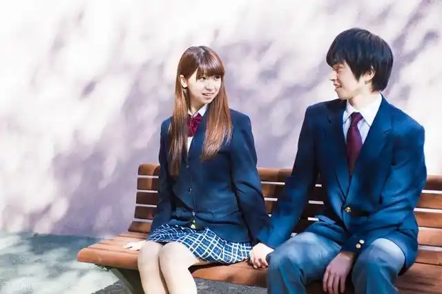 六年级学生早恋如何管(六年级小学生谈恋爱吗)