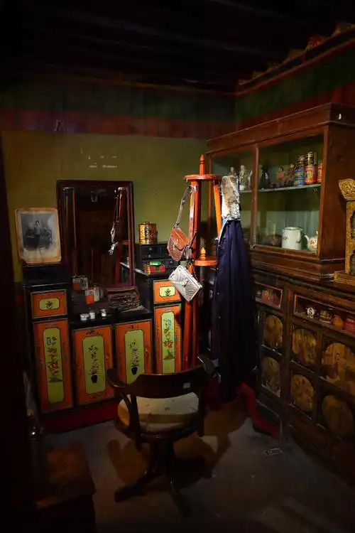 新华全媒 丨70年,"英雄城"换了人间——西藏江孜宗山脚下的瞻思