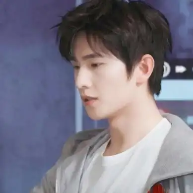杨洋头像图片帅气阳光