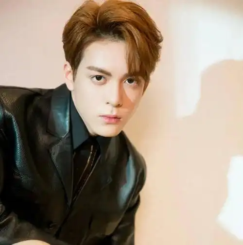 微信头像曾舜晞