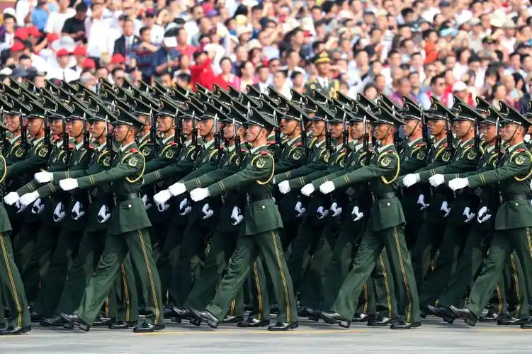 本网记者国庆阅兵现场高清大图来了!