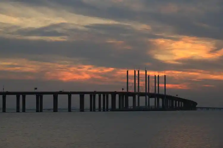 青岛胶州湾大桥