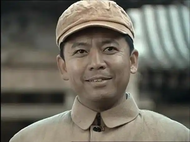 半路父子演员表全部(《亮剑》演员15年后现状)_科蓝科技