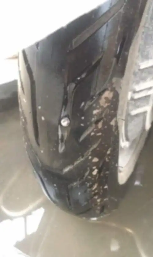 你们的电车瘪胎的时候都是被什么扎进去的?