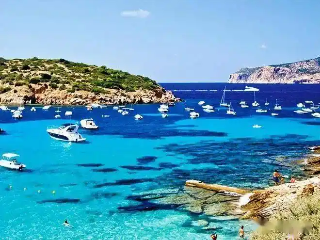 全世界最美的21个海湾