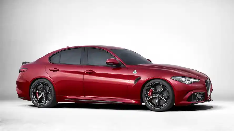 阿尔法·罗密欧四叶草