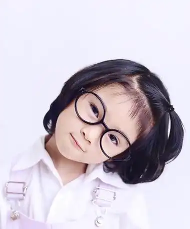 小女孩的短发发型设计要点,你知道几个