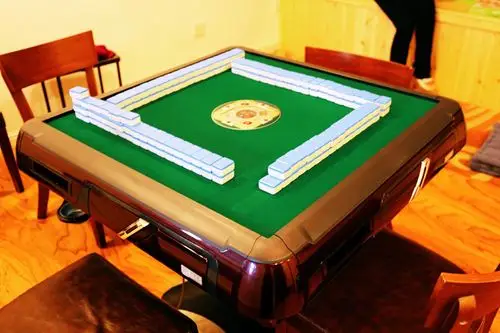 麻将,棋牌,即使玩累了,旁边还有农家院的大炕让您尽情放松