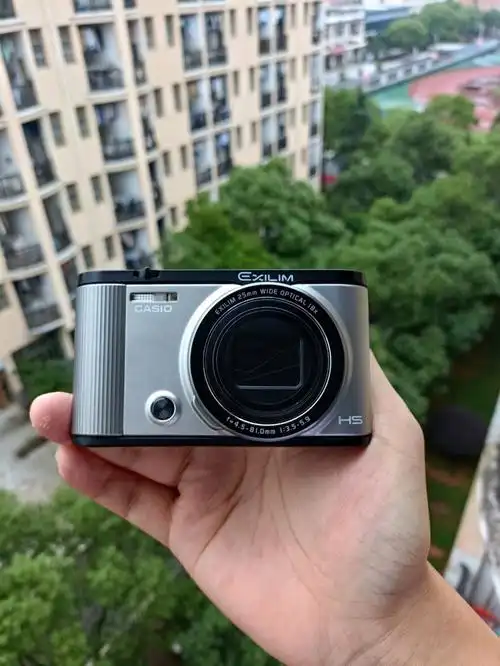 卡西欧zr2000数码相机