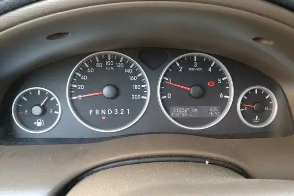 别克gl8更换仪表盘灯 老款别克gl8仪表盘灯怎么开