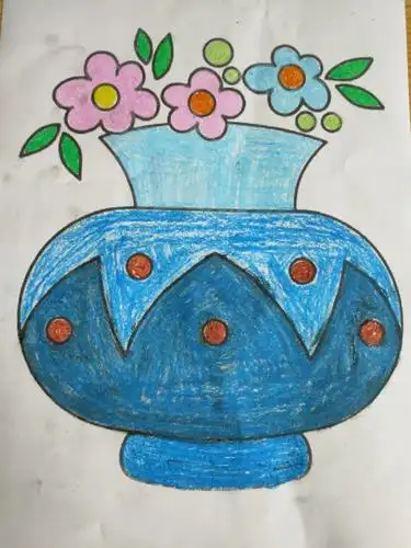 7,美术涂色《花瓶》