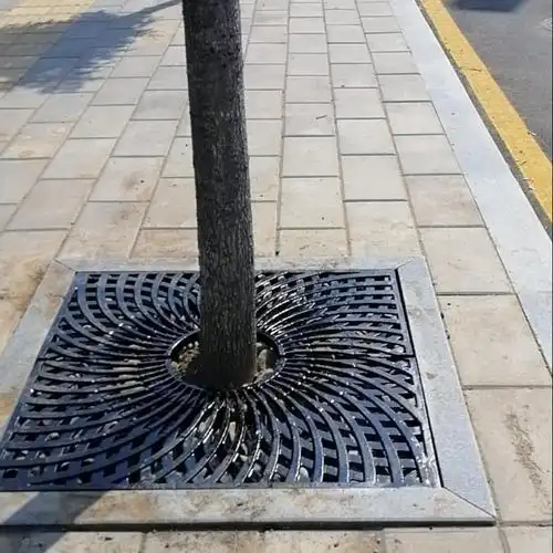 鼎翔铸铁树篦子生产厂家 铸铁护树板 园林绿化铸铁树池盖板