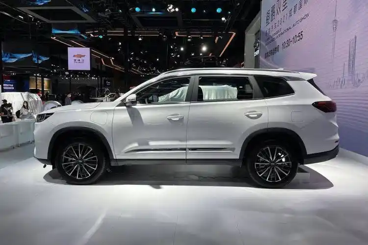 奇瑞瑞虎suv价格表(奇瑞suv所有车型报价及图片)