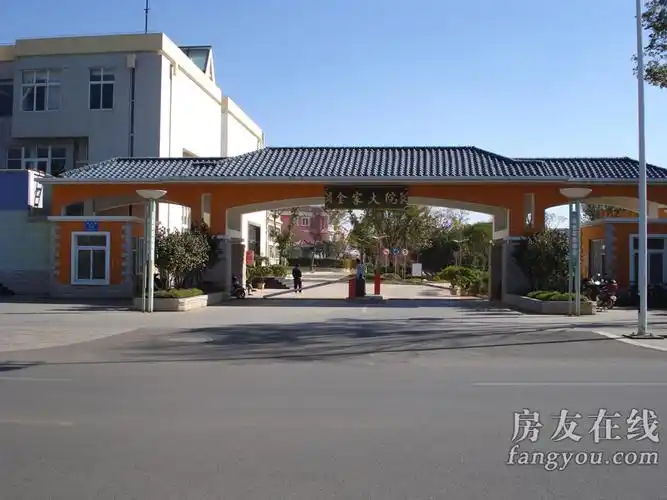 p>金家大院位于昆明 a href="#">滇池 /a>旅游度假区,红塔体育中心旁