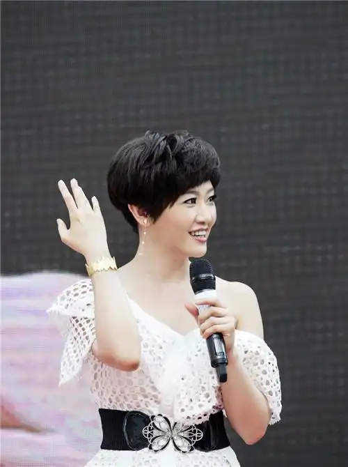 明星寇乃馨代言费,【梦之星】推荐寇乃馨代言,寇乃馨经纪人,寇乃馨