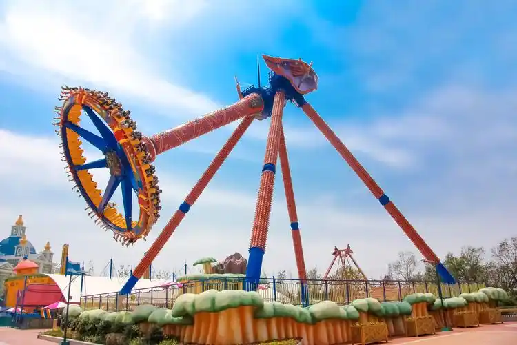 初冬错峰游,感受方特的唯美与浪漫_郑州方