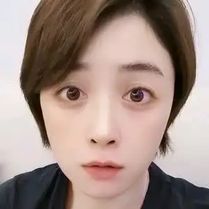 可爱的欣欣(蒋欣rulu )头像