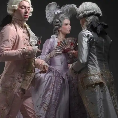 玛丽皇后时代的装扮(1772到1789年)#十八世纪  #洛可可  #宫廷风