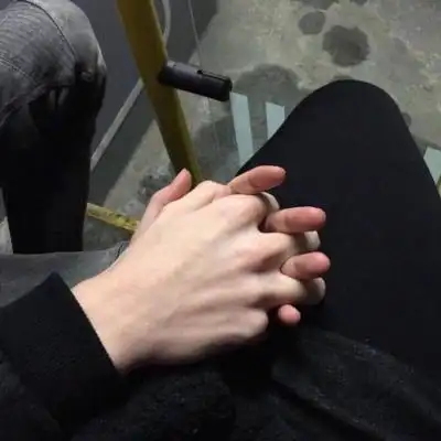 背景图之情侣牵手手