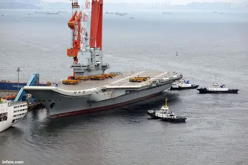 06 国人翘首"双航母"时代1