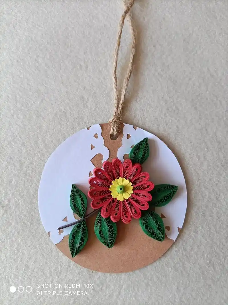 总得有个爱好,来支撑生活的疲惫与焦虑#衍纸手工 #爱手工爱生 - 抖音