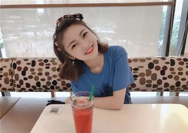 董婧图片 董婧生活照