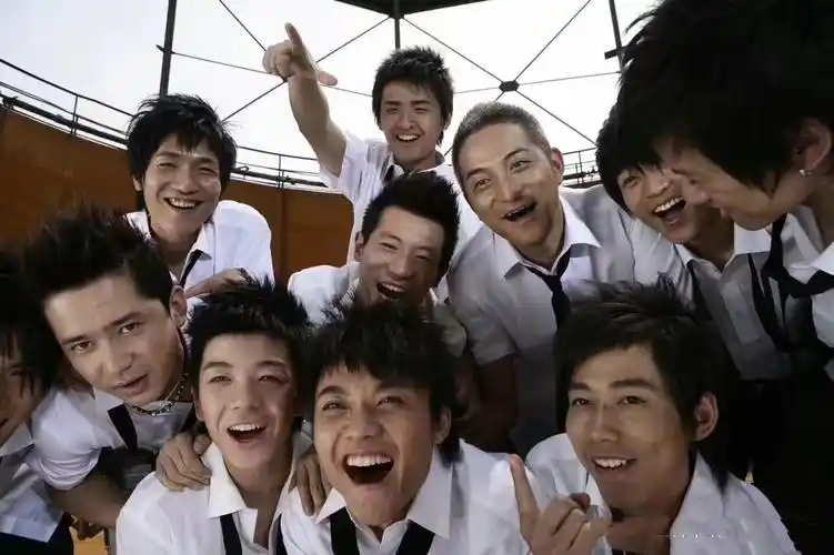 07快男15年往事:入狱,打人,离婚,意外毁容,他们的故事不简单