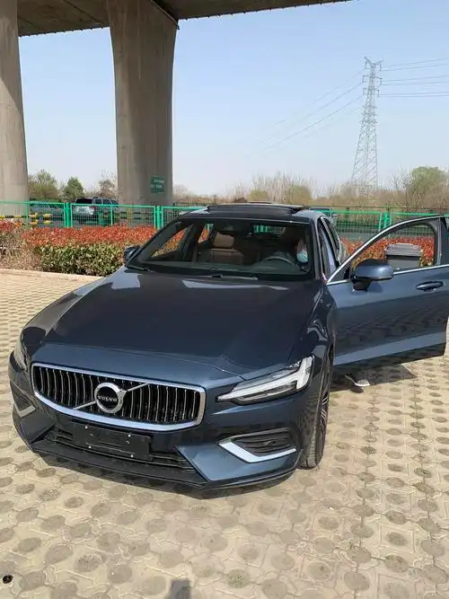 沃尔沃s60牛仔蓝get