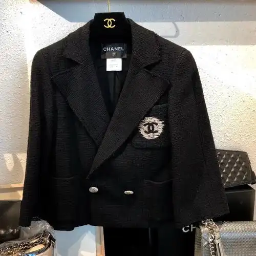 香奈儿 徽章logo刺绣西装外套_香奈儿怎么样_中古店_vintage_西服外套